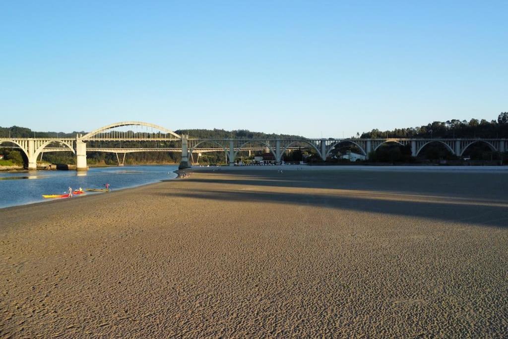 O Pedrido Beach House Бергондо Экстерьер фото